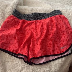 Nike running girl short size X-Large Nwot